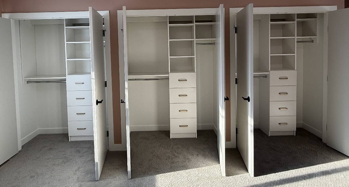 Triple reach-in closets